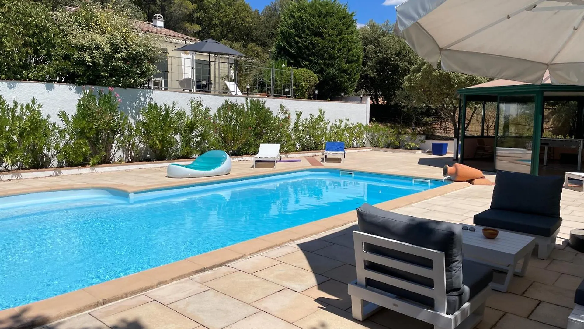 Les Iris Villa Piscine Chauffee 6 Pers Moissac-Bellevue France